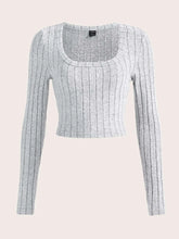 Solid Scoop Neck Crop Tee